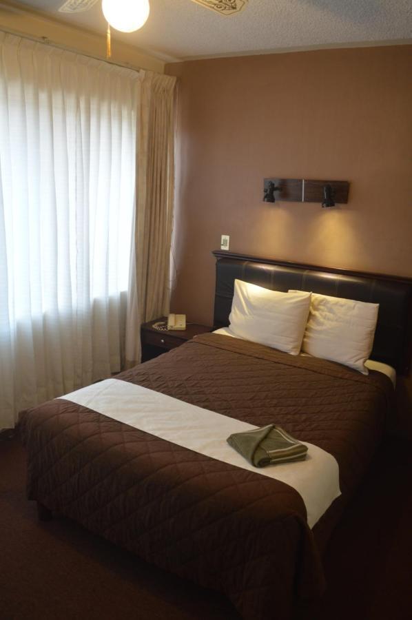 Hotel Flamingo Kristal Irapuato Dış mekan fotoğraf