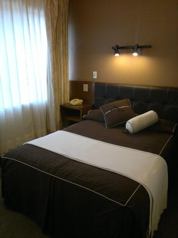 Hotel Flamingo Kristal Irapuato Oda fotoğraf