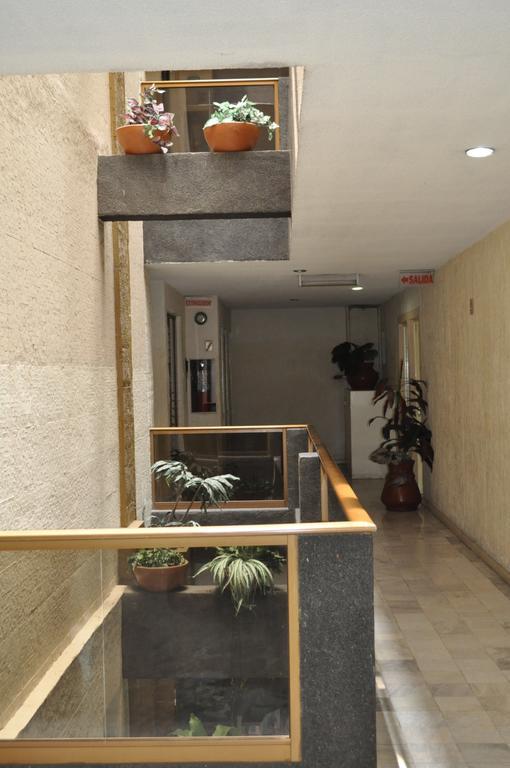 Hotel Flamingo Kristal Irapuato Dış mekan fotoğraf